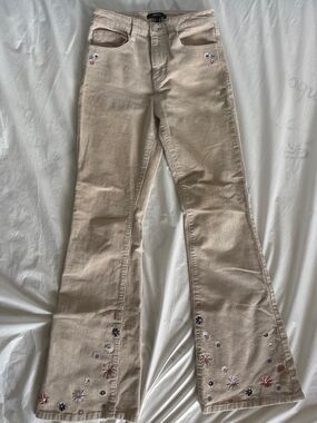 Forever 21 Beige Women's Embroidered Corduroy Flare Jeans Size M